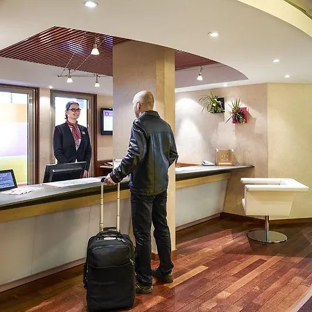 Hotel apartamentowy Adagio Access Jolimont 3*