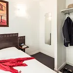 Adagio Access Jolimont 3*