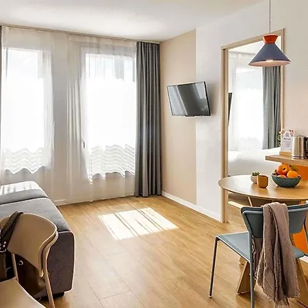 Adagio Access Jolimont Appart hôtel 3*