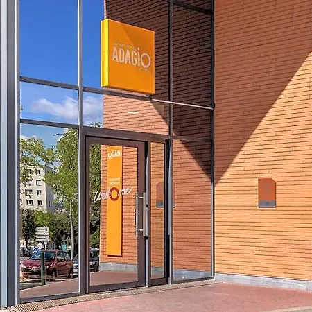 Adagio Access Jolimont 3*