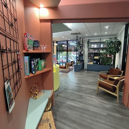 Adagio Access Jolimont Aparthotel 3*