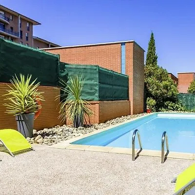 Adagio Access Jolimont 3*