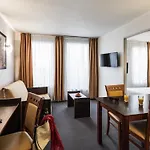 Adagio Access Jolimont شقة فندقية 3*